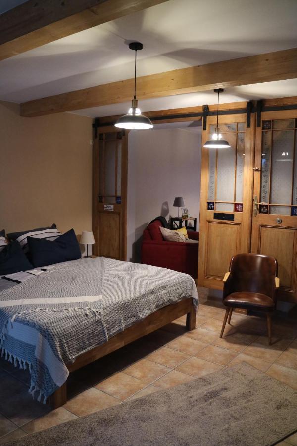 Apartamento Urlaub Im Friseursalon Sebnitz Exterior foto